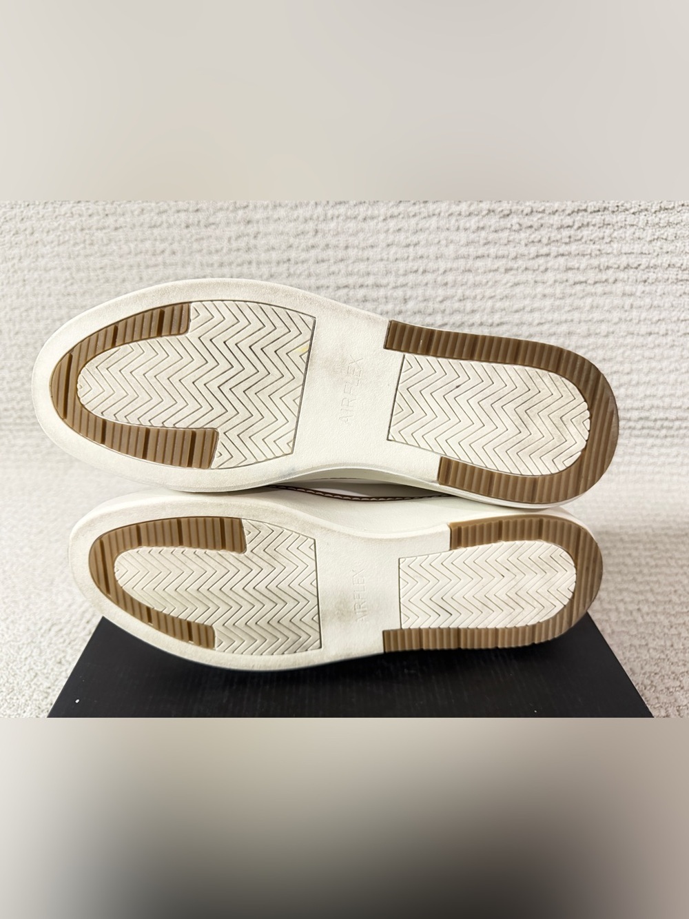 Marks & Spencer White Leather Men’s Sneakers with Brown Welt - Picture 10 of 12